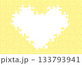 ジグソーパズルハートフレーム・イエロー 133793941