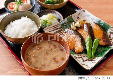 和定食 133795213