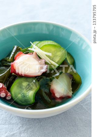 酢の物 きゅうりとタコとわかめ 酢の物 きゅうりとタコとわかめ 133795705