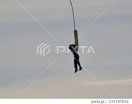 バンジージャンプ 133797632