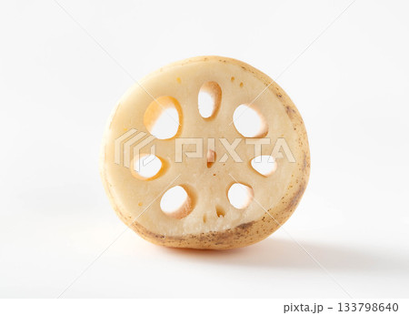 蓮根の穴 レンコンの断面 蓮根の穴 レンコンの断面 133798640