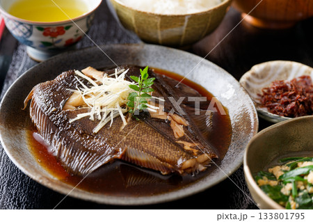 カレイの煮付け 133801795