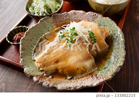 カレイの煮付け カレイの煮付け 133802215