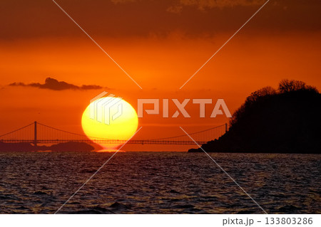 だるま夕日 だるま夕日 133803286