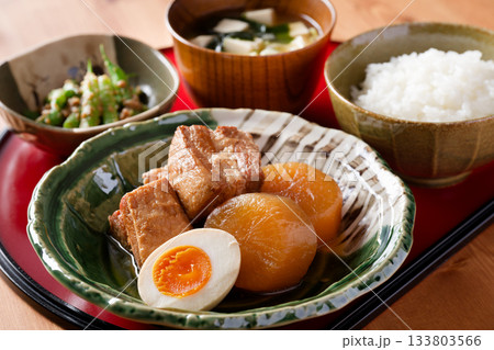 角煮大根 133803566