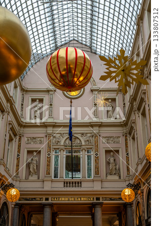 Christmas Ornaments in the Galerie de la Reine Brussels 133807512