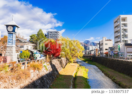 松本市　女鳥羽川と縄手通り入口 133807537