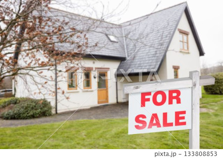 Residential structure with for sale signboard 133808853