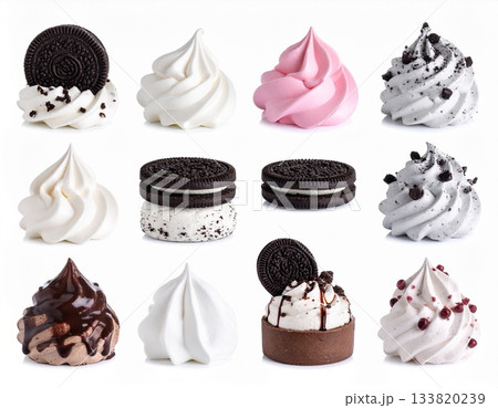 ホイップクリームの素材　生クリーム　白背景　食品サンプル 133820239