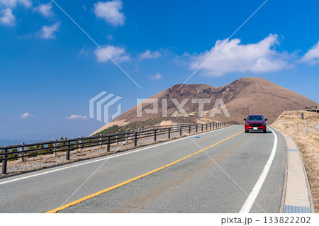 《熊本県》阿蘇のワインディングロード 133822202