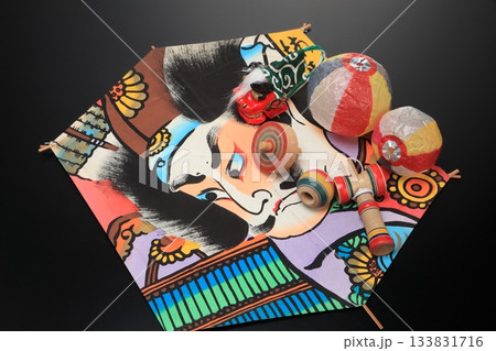 正月玩具 133831716