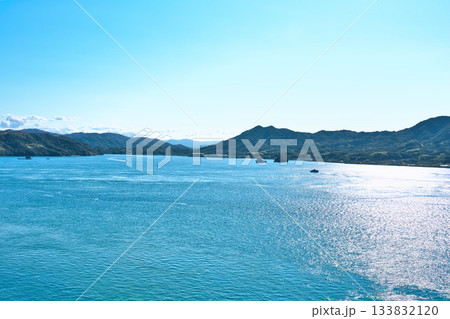 多々羅大橋から眺める瀬戸内海 133832120