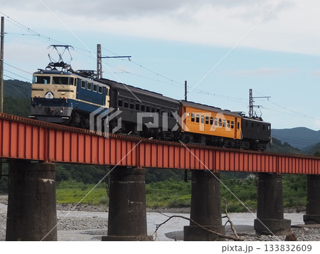 大井川鐵道 急行奥大井2号 富士ヘッドマーク 抜里駅〜川根温泉笹間渡駅 カット5 大井川鐵道 急行奥大井2号 富士ヘッドマーク 抜里駅〜川根温泉笹間渡駅 カット5 133832609