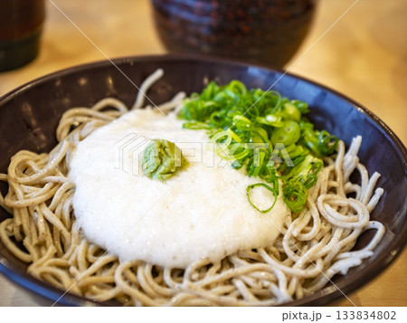 とろろ香る風味豊か・山かけそば とろろ香る風味豊か・山かけそば 133834802