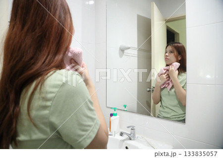 Washing Face Washing Face 133835057