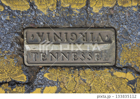 Tennessee and Virginia border marker 133835112