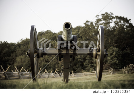 Cannon on battlefield at Gettysburg 133835384