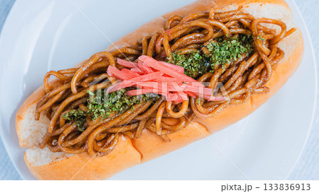 焼きそばパン 焼きそばパン 133836913