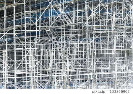 建設現場の足場 建設現場の足場 133836962