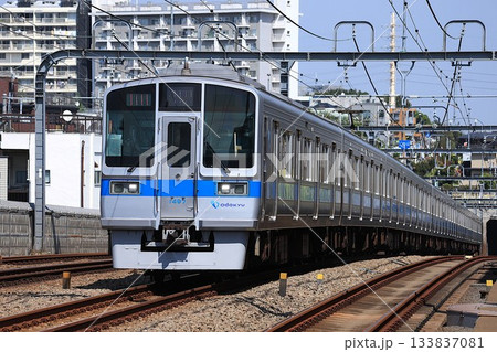 【小田急】1000形 急行(小田原線:梅ヶ丘駅) 【小田急】1000形 急行(小田原線:梅ヶ丘駅) 133837081