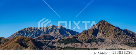 大山_ ｢日本名峰ランキング｣でベスト3に選ばれるほど美しい山容 133838256