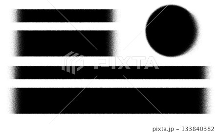 スプレー塗装のテロップベース　黒いかすれのある帯と円のベース 133840382