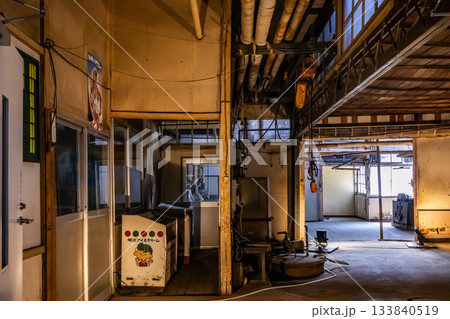 富岡製糸場工場内部 133840519