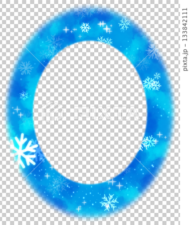 水色の雪の結晶と光の楕円形のフレーム 133842111