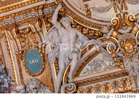 Gallery of Apollon,Le Louvre museum, Paris, France Gallery of Apollon,Le Louvre museum, Paris, France 133843969