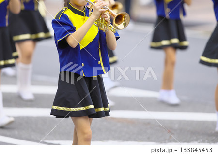 マーチングバンド パレード 楽器 マーチングバンド パレード 楽器 133845453