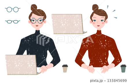 おしゃれなシニヨンヘアのパソコン操作する女性の素材セット 133845699