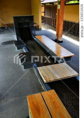 出湯の街の『源泉かけ流し』… 充実した造りの【足湯・手湯】 出湯の街の『源泉かけ流し』… 充実した造りの【足湯・手湯】 133851026