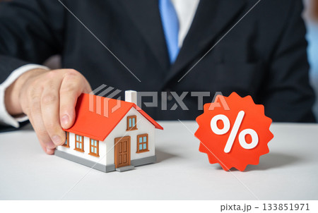 House for sale at a discount. Real estate sales promotion. Mortgage campaigns, home-buying guides, property investment insights and housing market advertising with emphasis on price reductions House for sale at a discount. Real estate sales promotion. Mortgage campaigns, home-buying guides, property investment insights and housing market advertising with emphasis on price reductions 133851971