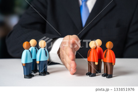 Stop the feud between teams. Resolve the conflict. Give the rivals a start in business. Leadership training, team building programs, workplace mediation and organizational performance improvement. 133851976