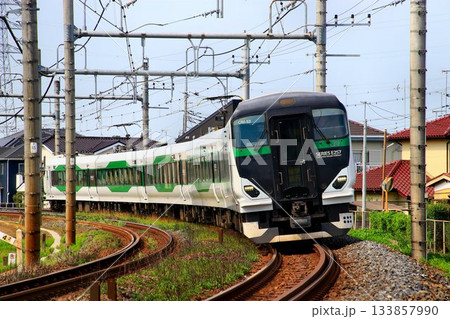 直流電化区間内での臨時列車にも使用される… E257系 5500番台 133857990
