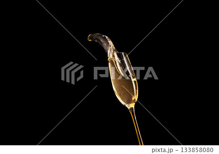 Champagne Splash Freeze Dynamic High Speed Drink Photography 133858080