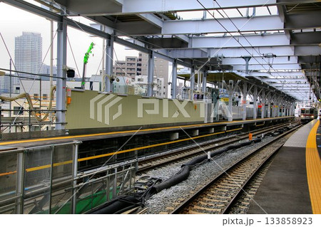新しい『下り線ホーム』の使用開始を直前に控えた【とうきょうスカイツリー駅】 133858923