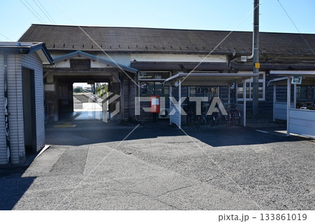 美濃赤坂駅（東海道本線支線）の駅前 133861019
