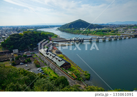 犬山城より木曽川を望む 犬山城より木曽川を望む 133861091