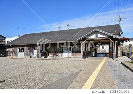 美濃赤坂駅(東海道本線支線)のプラットホーム 美濃赤坂駅(東海道本線支線)のプラットホーム 133861102
