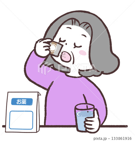 粉薬を飲むシニア女性のイラスト 粉薬を飲むシニア女性のイラスト 133861916