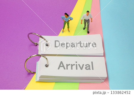 DepartureとArrival　出発と到着 133862452
