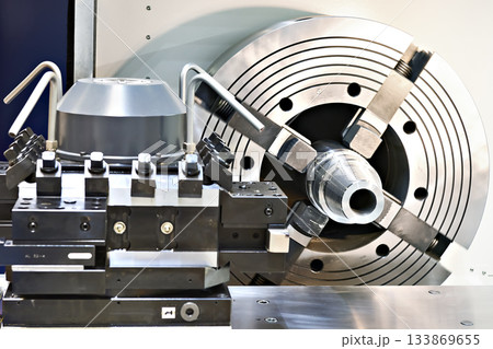 Lathe clamping spindle Lathe clamping spindle 133869655