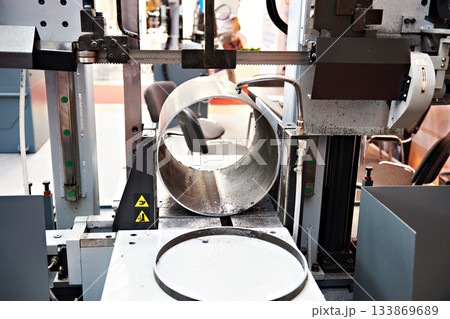 Automatic band saw 133869689