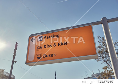 Sign for parking and buses in front of airport Sign for parking and buses in front of airport 133873451