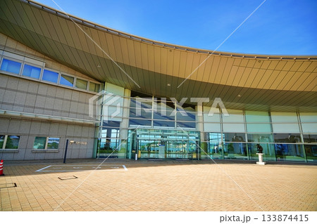 島根県立美術館の景観 133874415