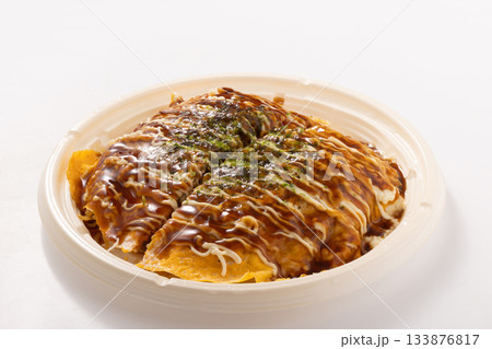 チーズ入り 広島風お好み焼き チーズ入り 広島風お好み焼き 133876817