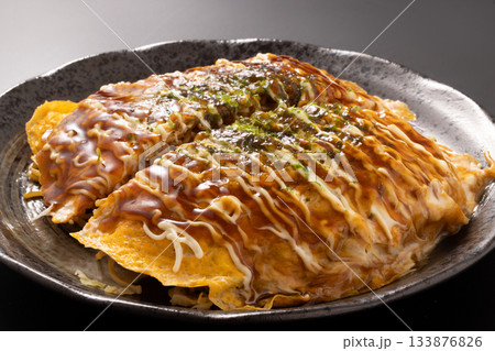 チーズ入り 広島風お好み焼き チーズ入り 広島風お好み焼き 133876826