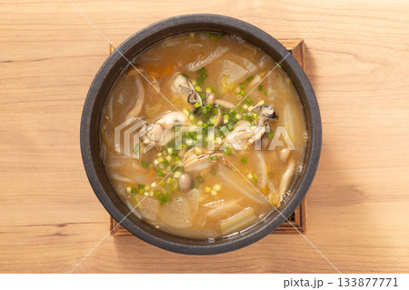 牡蠣スープ（コチュジャン　味噌味） 133877771