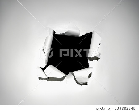 穴の空いた白い紙・グラフィック素材 133882549